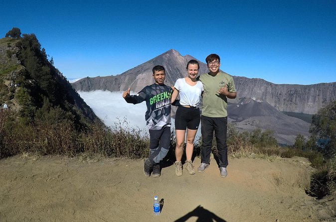 Rinjani Trekking 1 day Trek To the rim via senaru 2,642m - Green Rinjani’s tree-planting idea