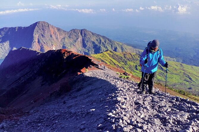 Rinjani Trekking 3D2N Summit - To The Spectacular Views - Day 3: The summit push and Segara Anak Lake