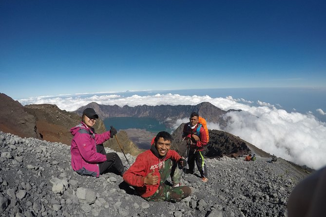 Rinjani Trekking 3D2N Summit - To The Spectacular Views - Day 2: Sembalun village and the first crater rim
