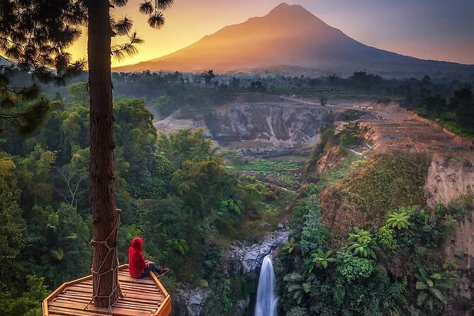 Selogriyo Temple and Trekking Java Rice Terraces, hidden waterfall -Nature Java - Is $55 a good value?