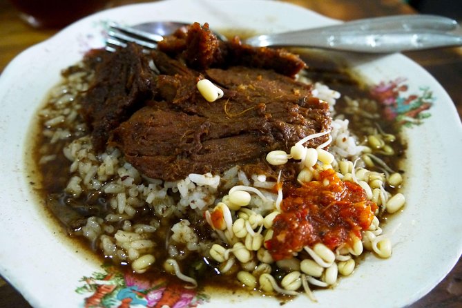 Seminyak Indonesian Food Tour - Four stops, four chances to taste Indonesia
