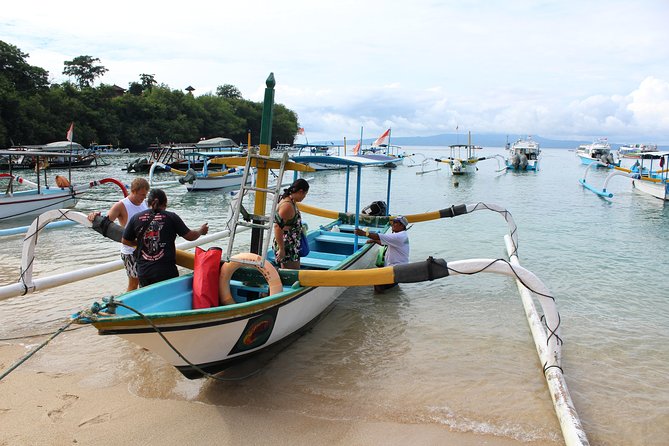 Snorkeling Tour at Blue Lagoon with Private Hotel Transfer - Blue Lagoon and Tanjung Jepun by traditional boat