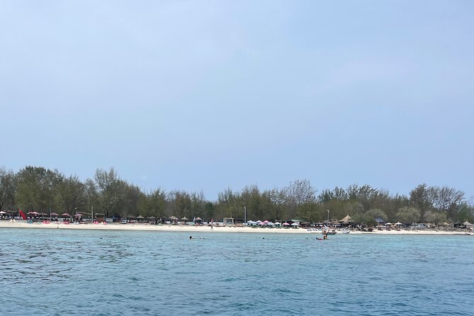 Snorkling trip 3 gili(terawangan, meno,air) - The private format and the role of the driver