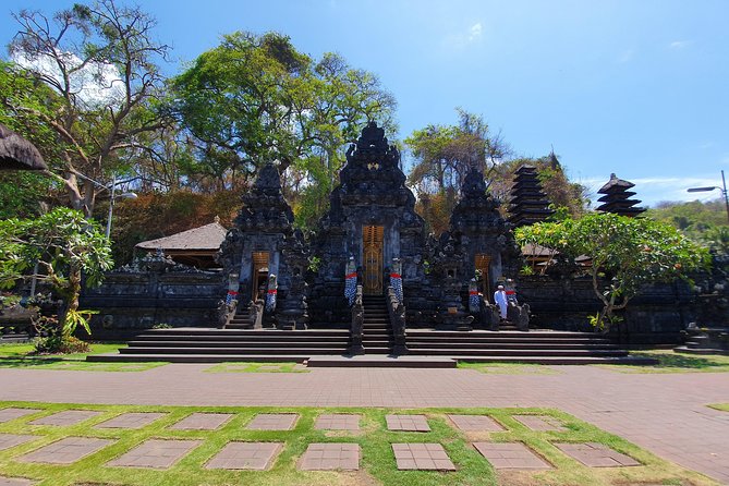 Solo or Group Tour - 10 Hours, 5 Persons Max - Henni’s planning style and personal attention
