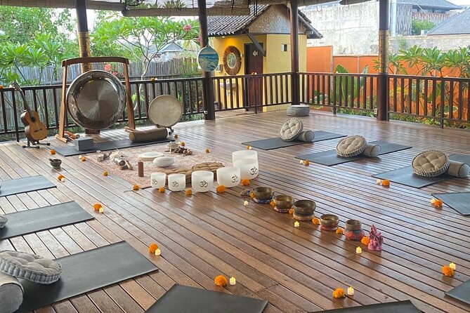 Sound Bath Healing Journey on the Island of Nusa Lembongan - What happens during the one-hour session