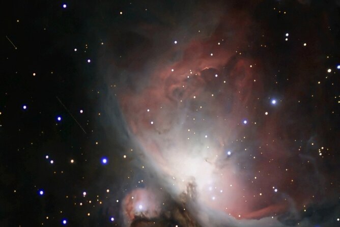 Stargazing Under the Bali Skies - Using telescopes instead of only looking through them
