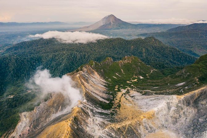 Sunrise Tour or Hiking Mount Sibayak From Medan - What the Mount Sibayak hike demands