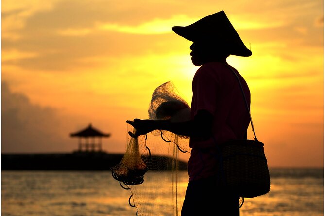 Sunrise With Fisherman Shot Tour in Bali - Sanur Beach before sunrise
