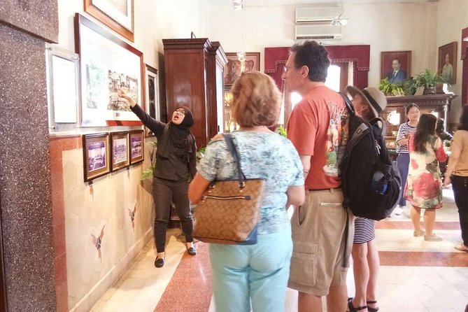 Surabaya Shore Excursion For Cruise Passengers - Transport, heat, and the pace of the day