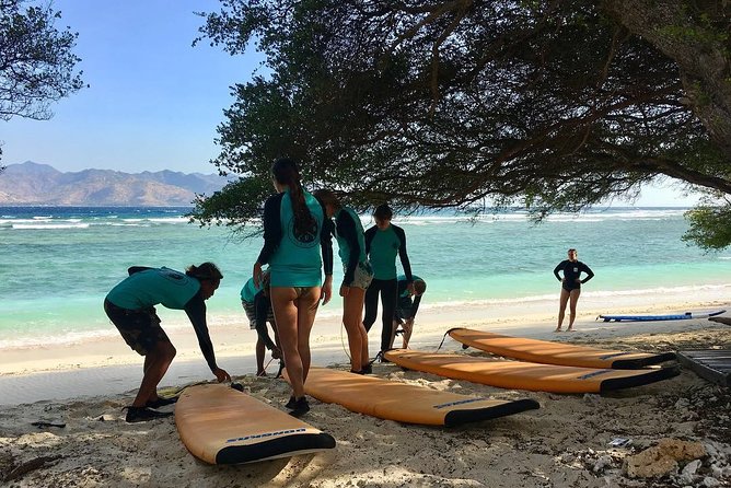 Surf Lesson Gili Trawangan - Tide changes and the importance of a flexible morning