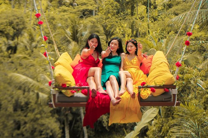 Swing Heaven Bali Package - Getting ready for the swings and nests