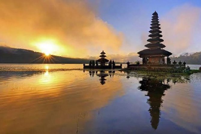 Tanah Lot - Jatiluwih (UNESCO) - Beratan lake -Hidden hill (Wanagiri)-FREE WI-FI - What the private car changes