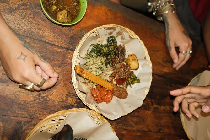 Taste & Explore Bali: Denpasar Street Food & Historic Sites - Walking Jalan Gajah Mada for food and old Denpasar