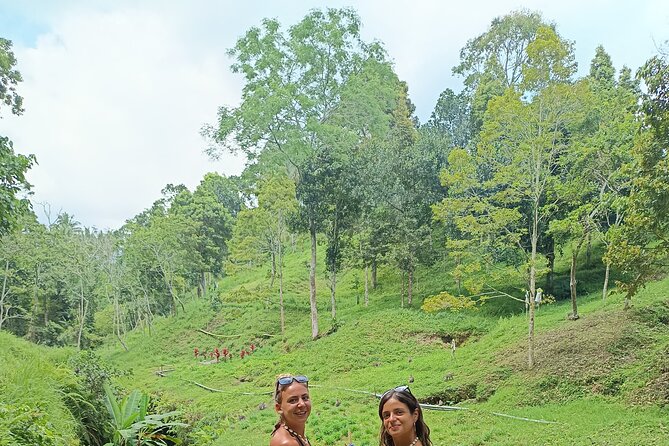 Tetebatu Guided Tour in Rice Terraces Waterfall and Monkey Forest - Meeting Sasak families and seeing traditional skills