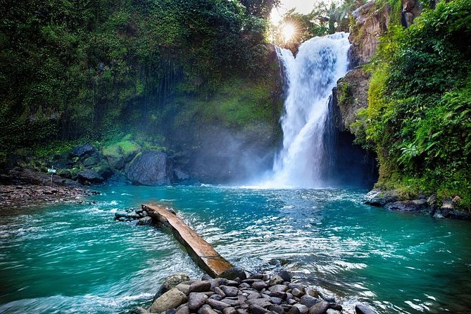 Three Main spot Bali Waterfall with Swing - Tegenungan Waterfall: the best place for a swim