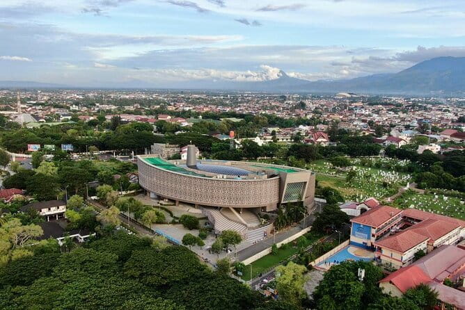 Tsunami Museum and Affected Areas Tour of Banda Aceh - Why Banda Aceh’s tsunami story is best understood on the ground