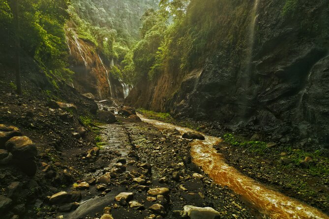 Tumpak Sewu : 1 Day Private Trip from Malang or Surabaya - The hard walk to the waterfall floor