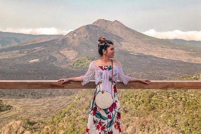 Ubud Combine Mount Batur Kintamani Tour - Sukawati, Batuan, and Celuk: buying or simply looking