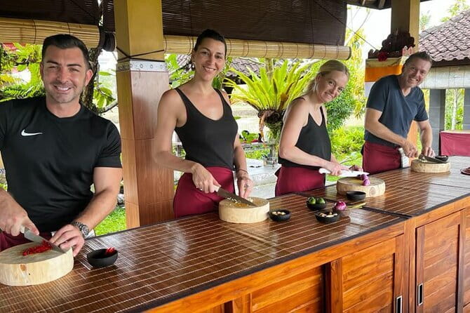Ubud Cooking Class with Optional Market Visit Pickup Included - Key points before you book