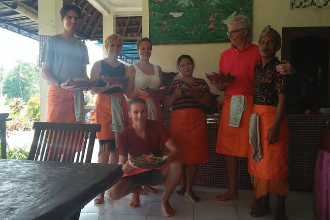 Ubud Cooking Class with Optional Market Visit Pickup Included - Starting with Ubud’s ingredients and market life
