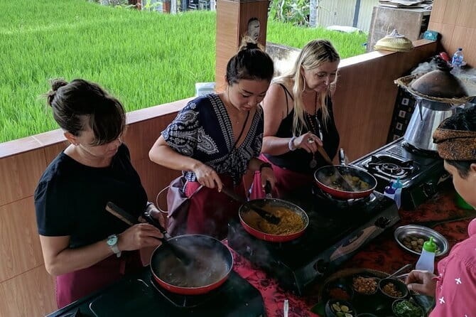 Ubud Cooking Class with Optional Market Visit Pickup Included - Eating together after the cooking