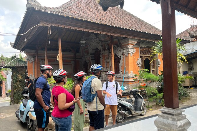 Ubud eBikes Tour to Tegallalang Rice Terrace - Through Petulu and the quieter countryside