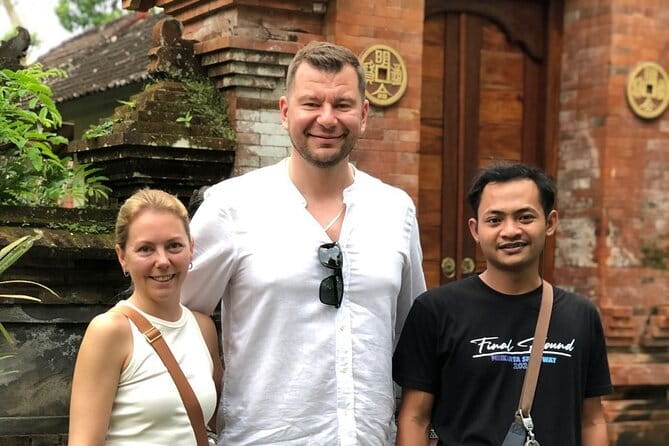 Ubud Private Tour From Cruise Port Benoa Bali All Inclusive - Meeting your guide at Benoa Port