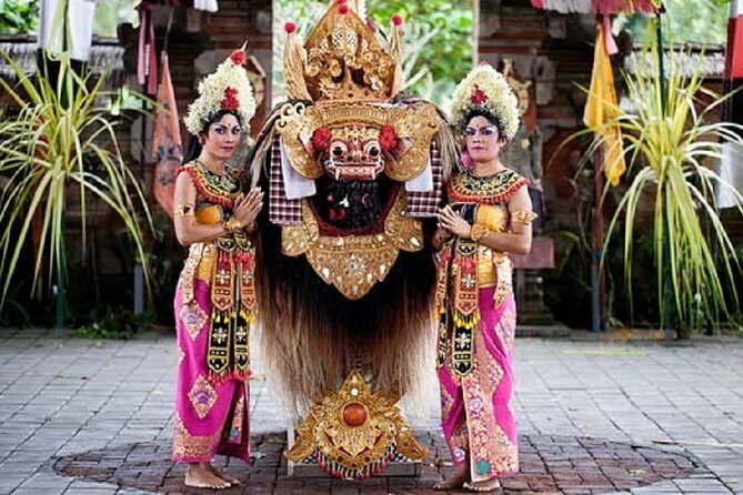 Ubud Private Tour : Ubud Temple and Authentic of Ubud - Barong and fire dances at Sahadewa