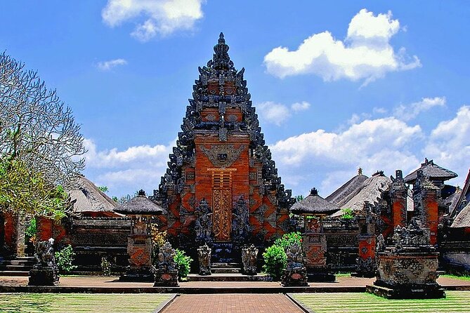 Ubud Private Tour : Ubud Temple and Authentic of Ubud - Batuan Temple and its carved stonework