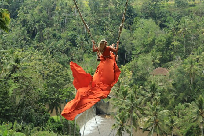 Ubud Private Tours with Jungle Swing Experience - all inclusive - Batubulan, Celuk, and Mas: three craft traditions