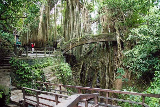 Ubud Sacred Monkey Forest & Art Village Tour - Mas, where Balinese wood carving takes center stage