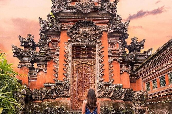 Ubud: Swing - Monkey Forest - Waterfall - Temple - Rice Terraces - Art Crafts - Tirta Empul Temple: Bali’s living spiritual tradition