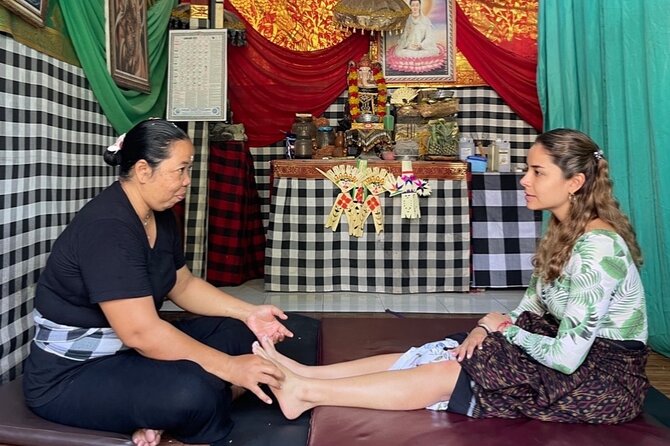 Ubud Tour - Balinese Healing By Shaman And Self Purification - Mengening Temple and the Melukat water ritual