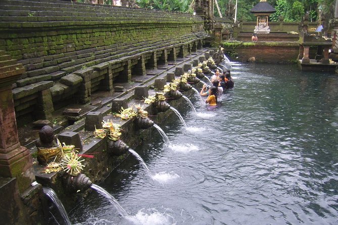 Ubud Tour - Ubud Highlight - Private Tour All inclusive - Tirta Empul explains Bali’s living temple traditions