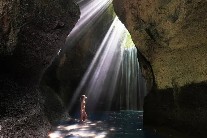 Ubud Waterfalls and Rice Terraces Private Day Tour - Kanto Lampo: Rocks, cascades, and a natural pool