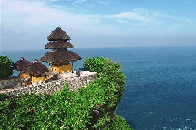 Uluwatu Sunset, Kecak Dance, and Dinner Jimbaran Beach - A private car is valuable in Bali traffic