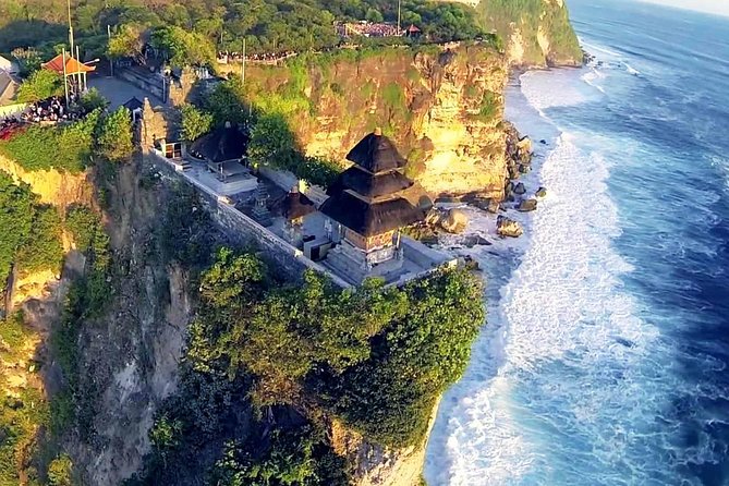 Uluwatu Temple, Beaches and Southern Bali Tour - Jimbaran Bay and the beachside dinner