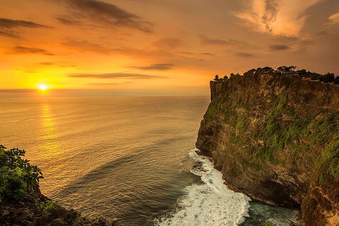 Uluwatu Temple Excursion - FREE WI-FI - Padang Padang Beach and the short approach
