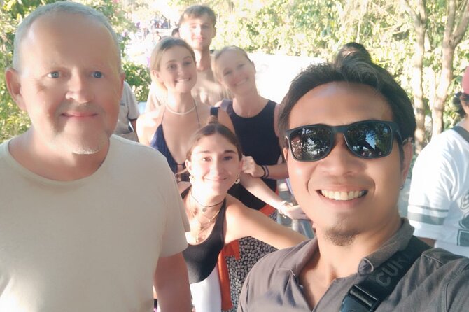 Uluwatu Temple Kecak Fire Dance Private Guided Tour - Private transfers, Wi-Fi, and the traffic problem