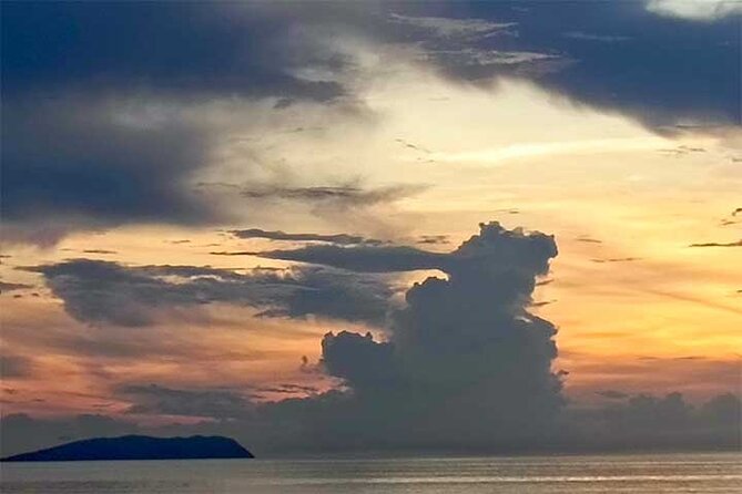 Uluwatu Temple with Sunset Tours - Who will enjoy this Uluwatu tour?