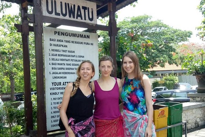 Uluwatu tour & Balinese kecak dance - Melasti Beach at Pantai Melasti Ungasan