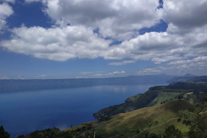 Wonderful 7 Days North Sumatra Tour (Include: 2 Days 1 Night Jungle Trekking) - Key points at a glance