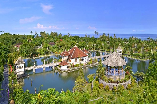 Wonderful Bali In 3 Days Private Tour - Day 3: beaches, cliffs, Uluwatu, and firelight