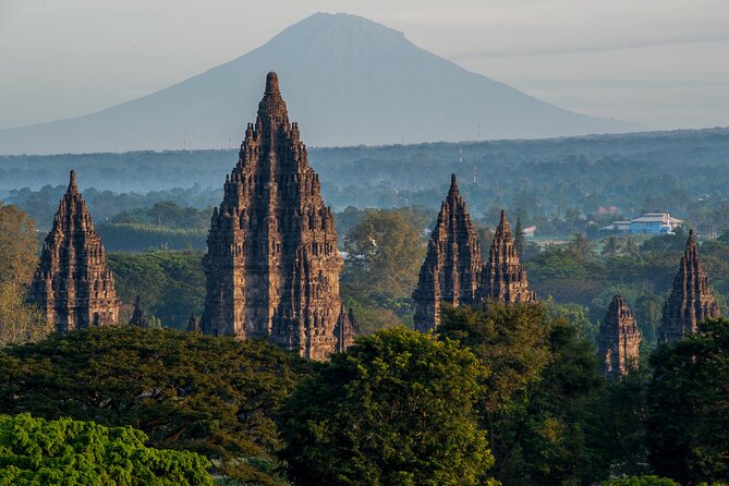 Yogyakarta: Borobudur (climb), Prambanan & Other Visit By Request - The heat, timing, and physical effort