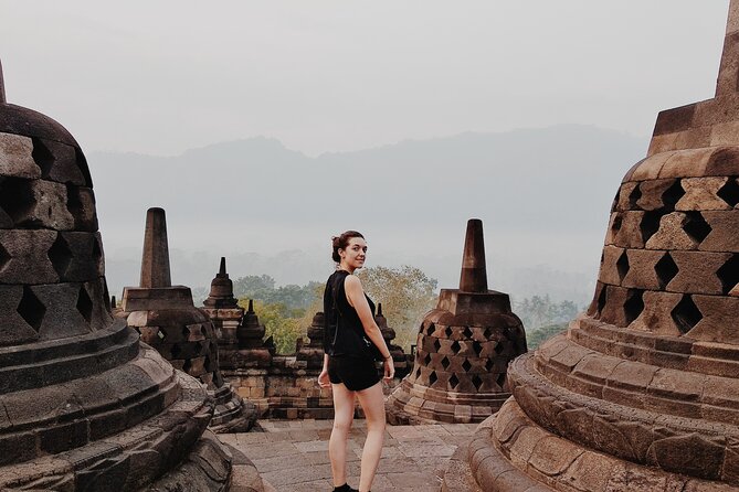 Yogyakarta: Borobudur Temple Climb Up and Prambanan Temple Tour - The three-hour visit to Borobudur